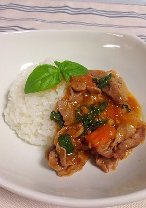 豚肉とトマトのバジル炒め-レシピのメイン写真