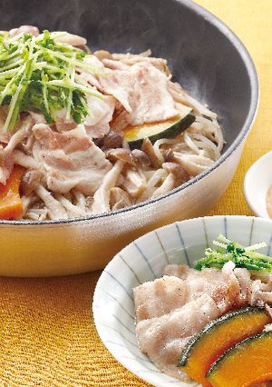豚肉ときのこのフライパン蒸し-レシピのメイン写真