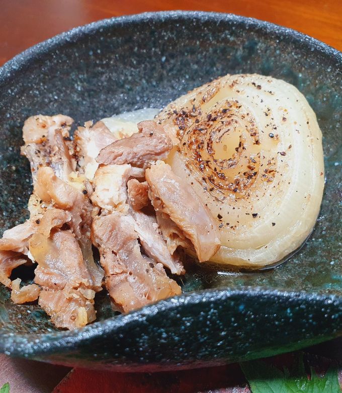 新玉ねぎと鶏もも肉(親鳥)の煮込み-レシピのメイン写真
