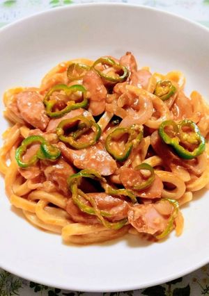 子供が喜ぶ！簡単昼食夕飯レンジでナポリタンうどん-レシピのメイン写真