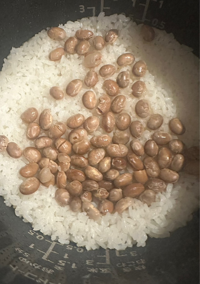 節分の福豆でふっくら豆ご飯炊飯器で1分-レシピのメイン写真