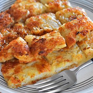 じゃがいもと玉ねぎのチーズ焼き