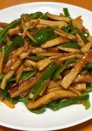 ちくわとさつま揚げの青椒肉絲風炒め-レシピのメイン写真