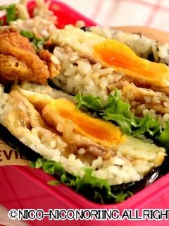 生姜焼きと目玉焼きのがっつりおにぎらず-レシピのメイン写真