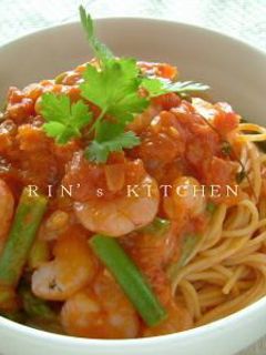 小エビとアスパラのトマトクリームパスタ-レシピのメイン写真