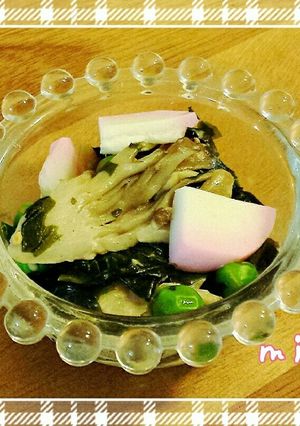 わかめ舞茸ｸﾞﾘﾝﾋﾟｰｽのｻﾗﾀﾞ-レシピのメイン写真