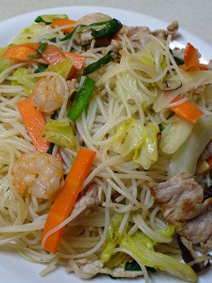 野菜たっぷり 焼きビーフン♪-レシピのメイン写真