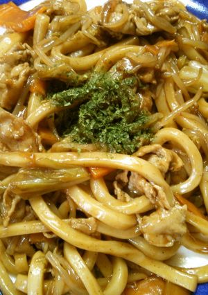 ランチに簡単♪焼きうどん！ソース焼そば風-レシピのメイン写真