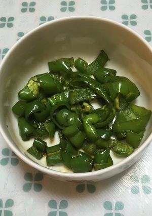お弁当に♪ピーマンだけのレンチンおかず-レシピのメイン写真