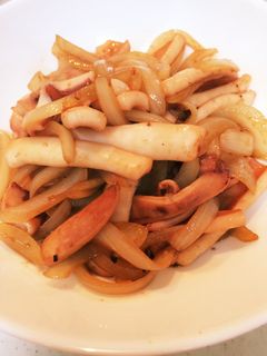 烏賊・玉ねぎ バター醤油炒めver簡単-レシピのメイン写真