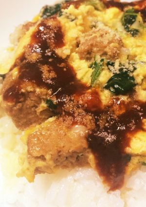 PBハンバーグ♪ふわとろデミたま丼♪-レシピのメイン写真