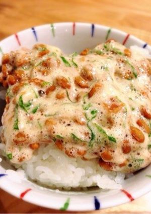 納豆☆夏にはこのトッピング☆梅しそ納豆-レシピのメイン写真