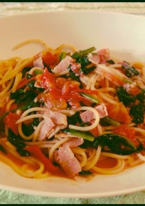ほうれん草とトマトのパスタ♥︎-レシピのメイン写真