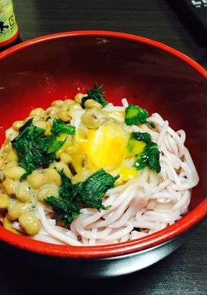 なんちゃっての釜玉納豆うどん-レシピのメイン写真