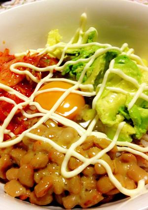 簡単すぎる！納豆キムチアボカ丼♫♫-レシピのメイン写真