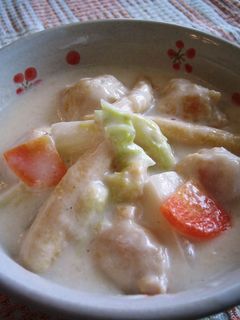 鶏団子と白菜の中華風ミルク煮-レシピのメイン写真
