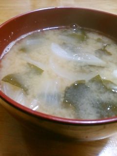 たまねぎの味噌汁-レシピのメイン写真