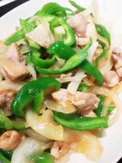 鶏肉と新玉ねぎとピーマン炒め-レシピのメイン写真