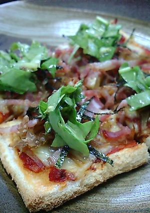 食パンでお手軽♪ゴボウのおつまみピザ-レシピのメイン写真