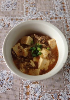 簡単‼︎ 玉ねぎとひき肉の麻婆豆腐-レシピのメイン写真