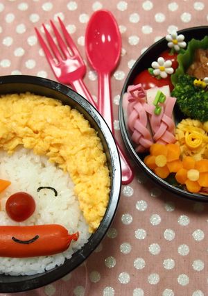 超~!簡単!!玉子そぼろでピエロさん弁当-レシピのメイン写真