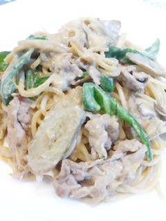 ♪豚肉とゴボウの豆乳みそパスタ♪-レシピのメイン写真
