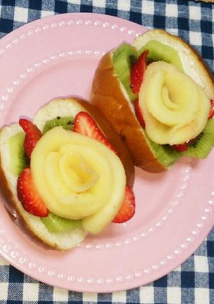 チーズクリームフルーツサンド-レシピのメイン写真