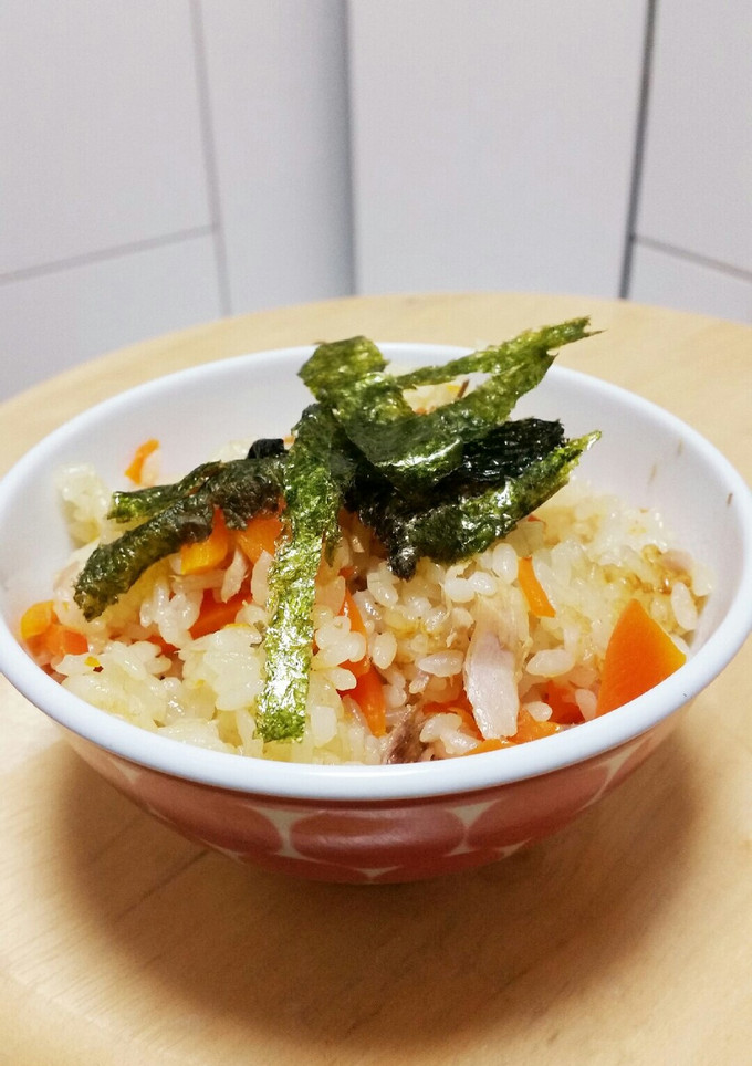 ツナ缶とにんじんの炊き込みご飯-レシピのメイン写真