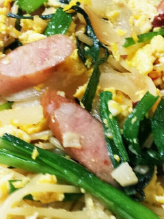 ソーセージとニラと卵のパスタ-レシピのメイン写真