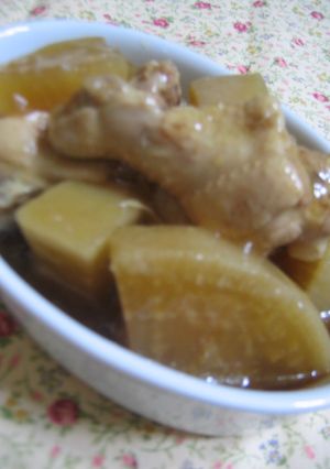 コラーゲンたっぷり☆鶏手羽と大根のうま煮-レシピのメイン写真