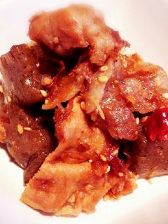 ちぎりこんにゃくと豚肉のピリ辛炒め♪-レシピのメイン写真