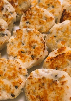 離乳食後期 ひじき入り手づかみ鶏つくね-レシピのメイン写真