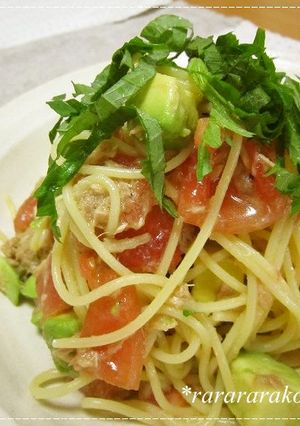 簡単☆トマトとアボガドとツナの冷製パスタ-レシピのメイン写真
