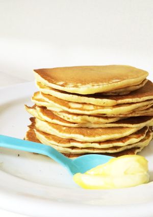 ミルクたっぷりしっとり ホットケーキ-レシピのメイン写真