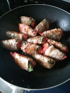 ジューシー♪トマトの青じそ豚肉巻き-レシピのメイン写真