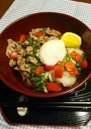 温泉卵・おろしの塩豚焼き肉冷やしうどん♪-レシピのメイン写真