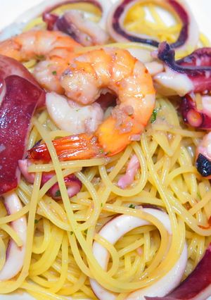 魚介たっぷりのペペロンチーノ-レシピのメイン写真
