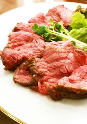 にんにく塩糀でローストビーフ-レシピのメイン写真