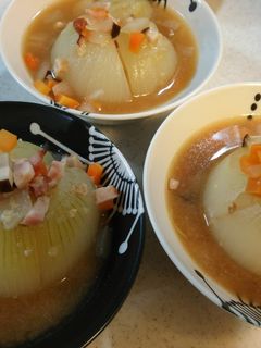 新玉ねぎの丸ごとスープ-レシピのメイン写真