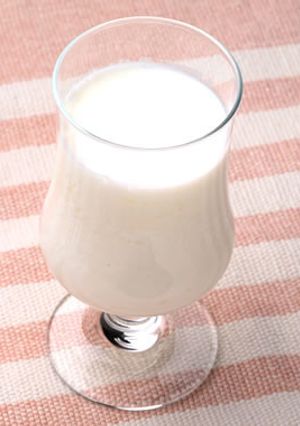 梅ジュースと牛乳で ヨーグルト風味に-レシピのメイン写真