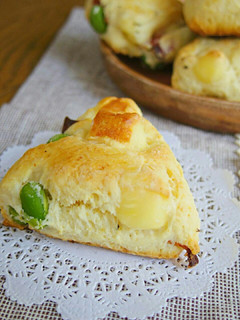 ☆簡単☆ベーコンと枝豆とチーズのスコーン-レシピのメイン写真