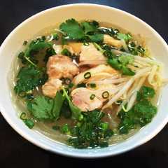 รูปของ マロニーで作る！簡単鶏肉のフォー