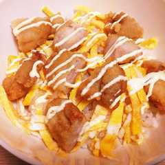 รูปของ 簡単からマヨ丼
