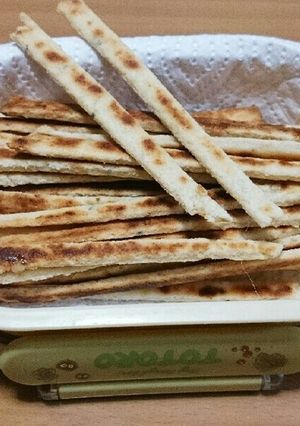 フライパンでおからと酒粕のプリッツ-レシピのメイン写真