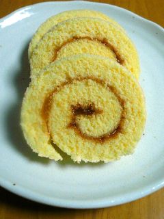 ふわふわしっとり!基本のロールケーキ-レシピのメイン写真