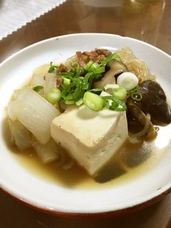 鯨大和煮缶で肉豆腐-レシピのメイン写真