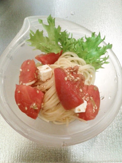 簡単!めんつゆトマトの冷製パスタ-レシピのメイン写真