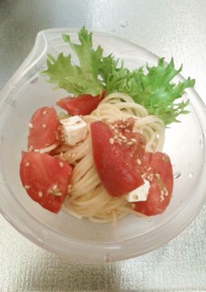 簡単！めんつゆトマトの冷製パスタ-レシピのメイン写真