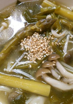 アスパラ ピーマン しめじの 中華スープ-レシピのメイン写真