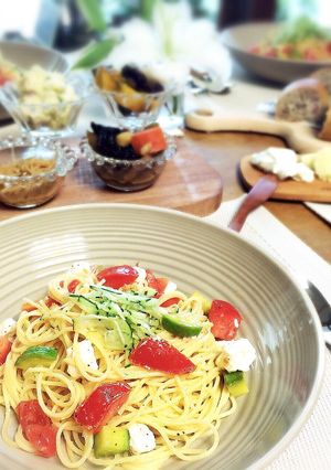 絶品！トマトとクリームチーズの冷製パスタ-レシピのメイン写真
